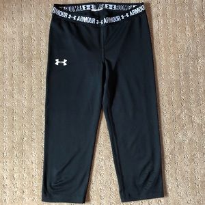 Black Under Armour Fitted Capri Pants